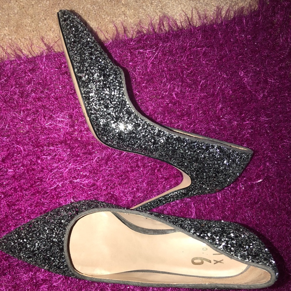 Super Shimmery Classy heels - Picture 7 of 7